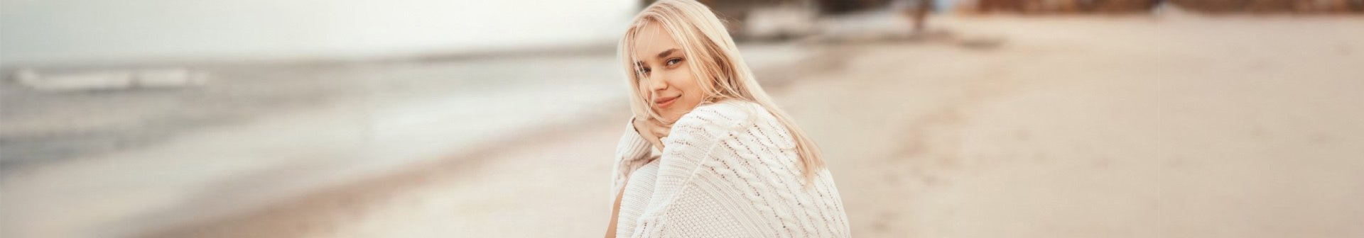 Девушка блондинка