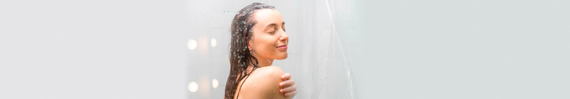 Kak myt golovu 1920x336 Article Header Image desctop