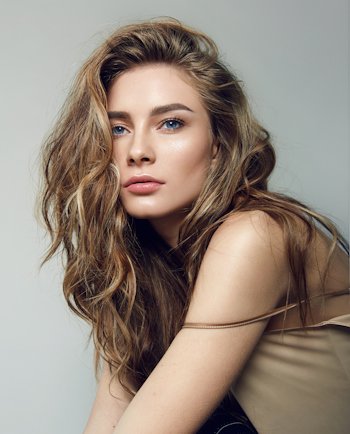 девушка с укладкой