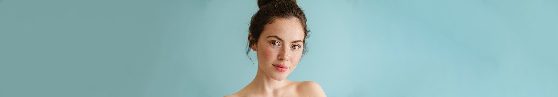 luchshie syvorotki dlya lica 1920x336 Article Header Image desctop