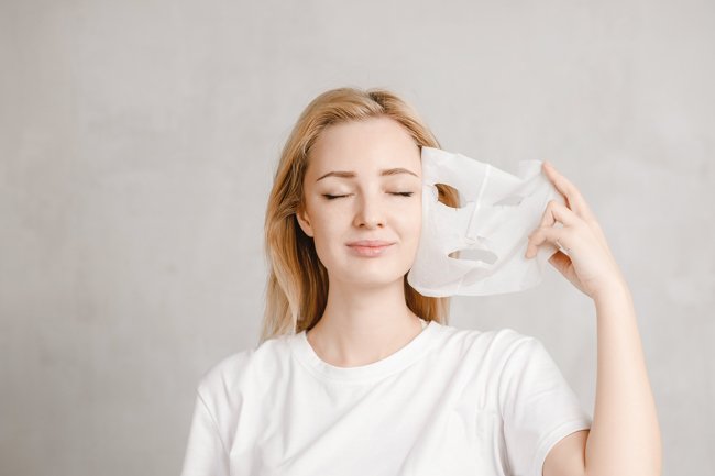 Как выбрать лучшую тканевую маску для лица