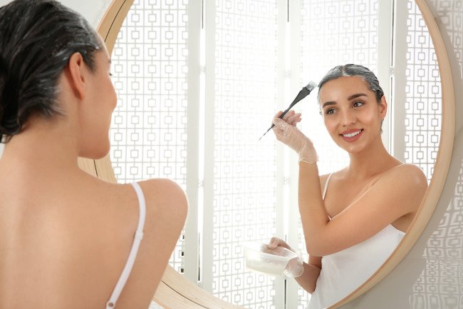 Как дома покрасить волосы