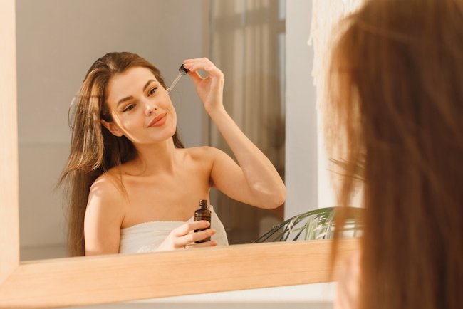 Сыворотка от прыщей на скулах