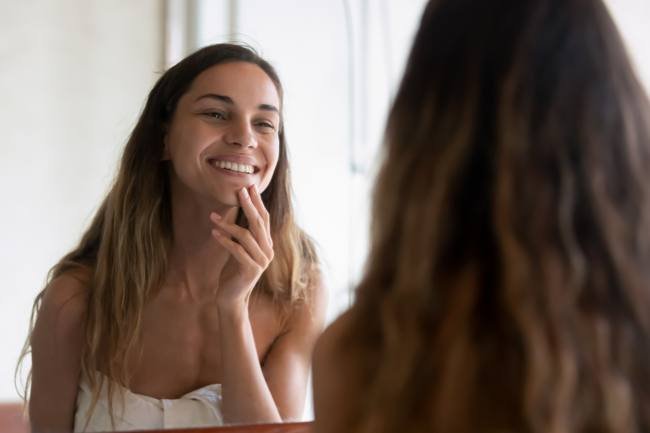 Основные причины угрей на лице