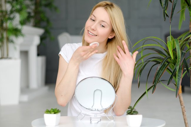 Как и когда лучше наносить сыворотку с витамином с