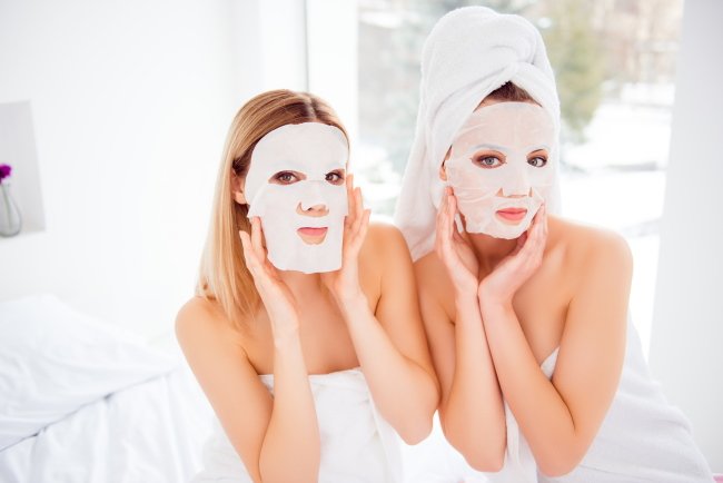 Тканевые косметические маски: особенности применения